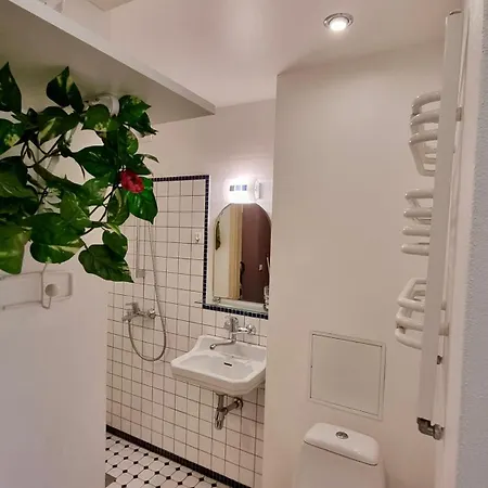 Sweet Retrohome In Center Parnu
